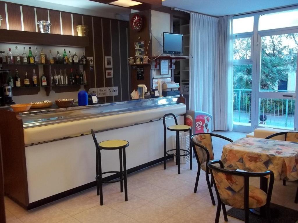 Hotel Italia Senigallia Bagian luar foto