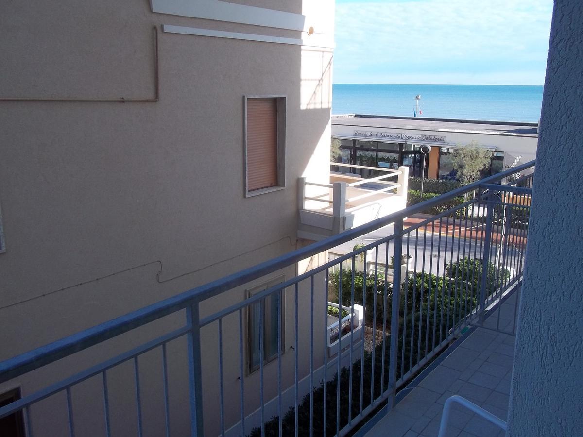 Hotel Italia Senigallia Bagian luar foto